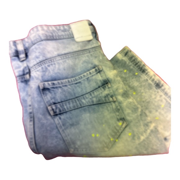 Men’s PREMIUM DENIM SHORTS - Picture 3 of 6